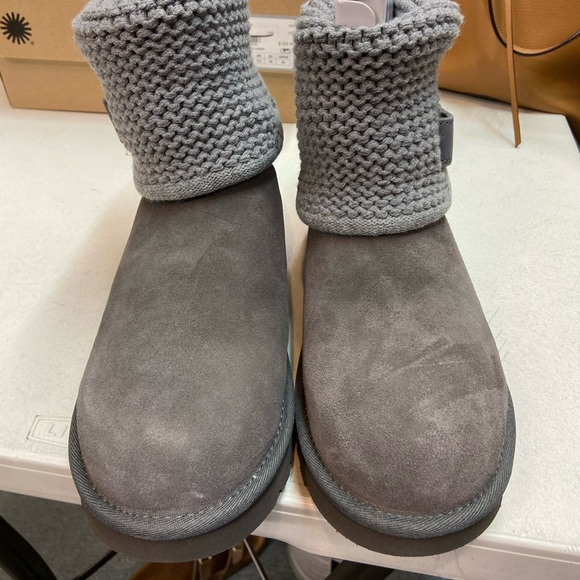 Shaina UGG boot - Picture 5 of 6